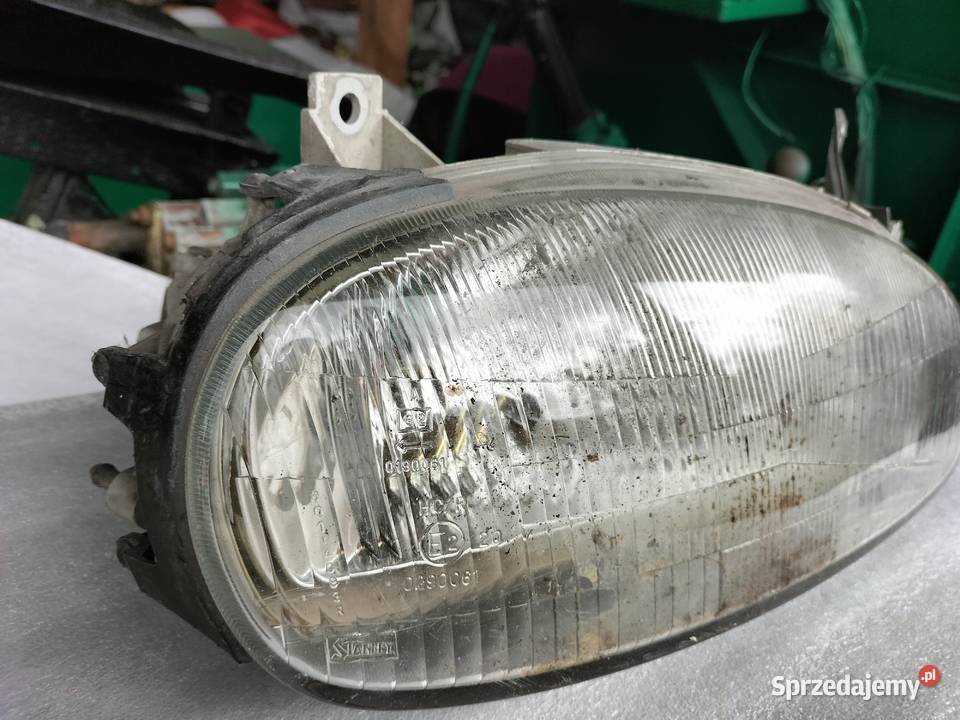 Mazda 121 LAMPA PRZÓD PRZEDNIA PRZWA lubelskie Kamień-Kolonia sprzedam