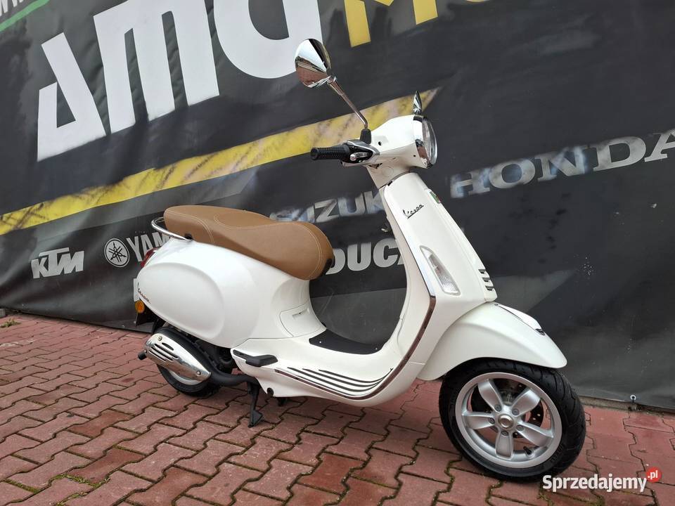 Piaggio Vespa 50 2T 2017 VAT marża
