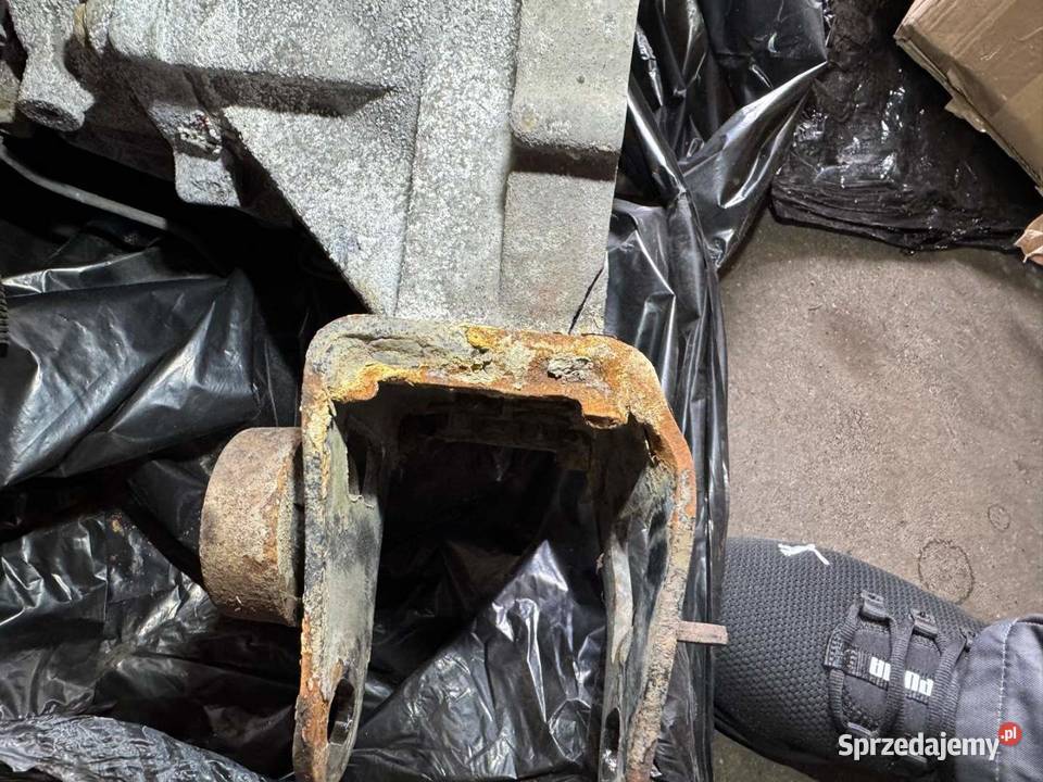 Skrzynia biegów Toyota Auris 3111505020 Rok produkcji 2010 małopolskie Radłów