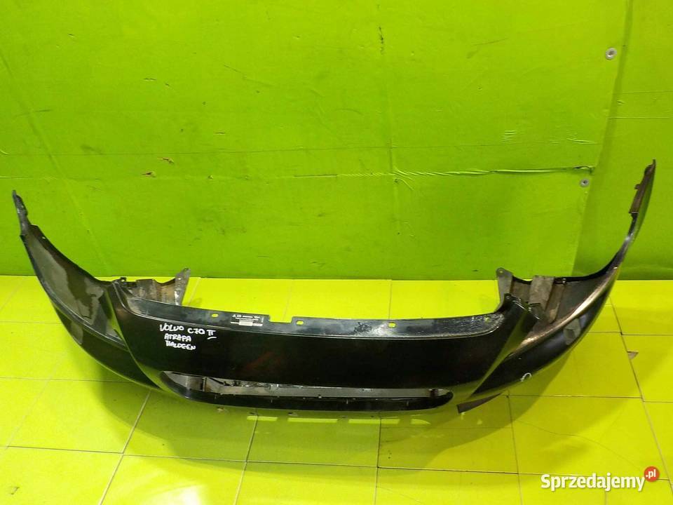 VOLVO C70 II 07r zderzak przod Suków
