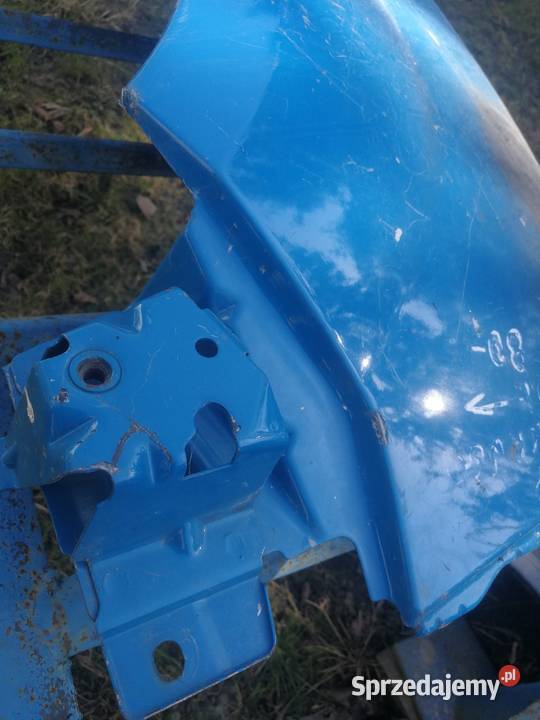 Reno Kangoo błotnik prawy 2003r Karoseria