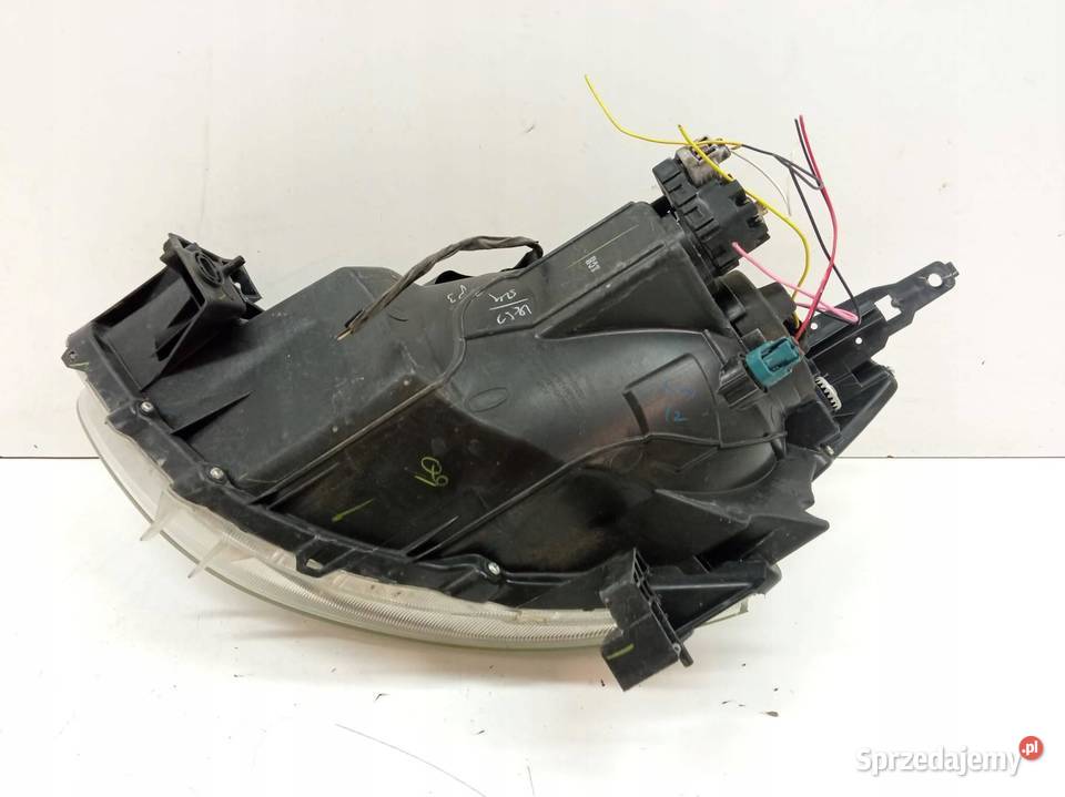 LAMPA PRZÓD PRAWA LIFT FL K13 EU Nissan Micra IV