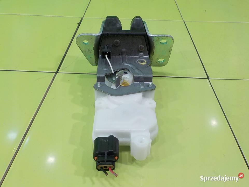 MITSUBISHI OUTLANDER 24 MIVEC AUT 08r 5D zamek osobowe Suków