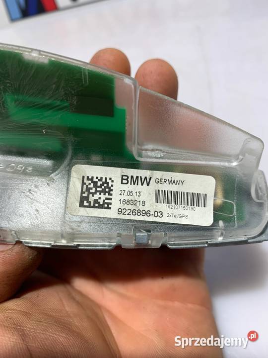 BMW F10 F11 OBUDOWA ANTENA DACHOWA REKIN GPS