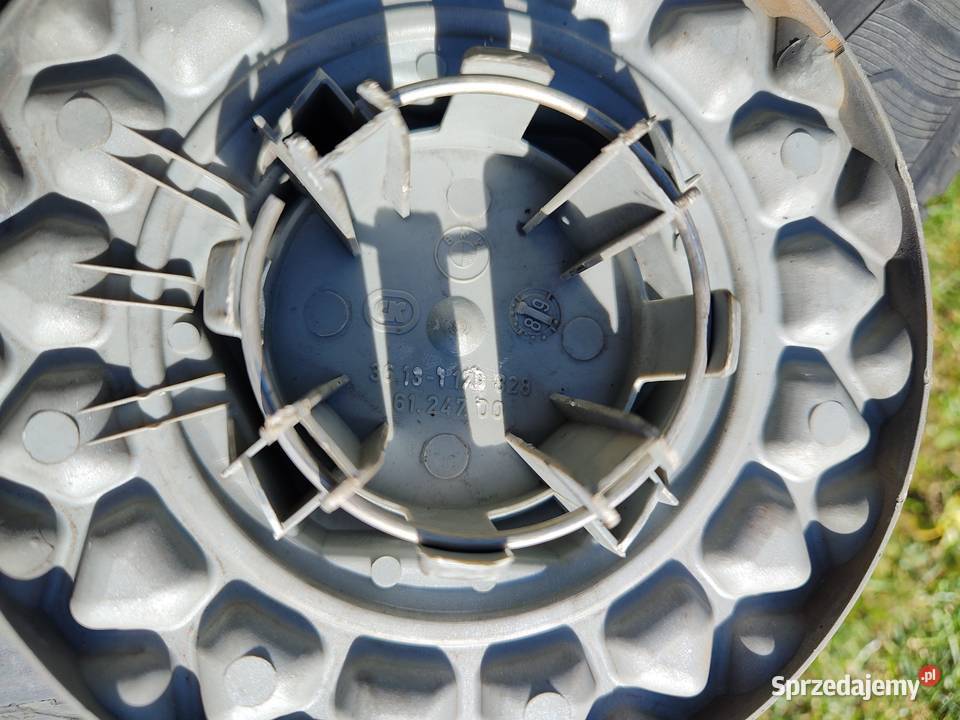 Oryginalne felgi z oponami do BMW E20 7xj15h2 Średnica 15" Żagań sprzedam