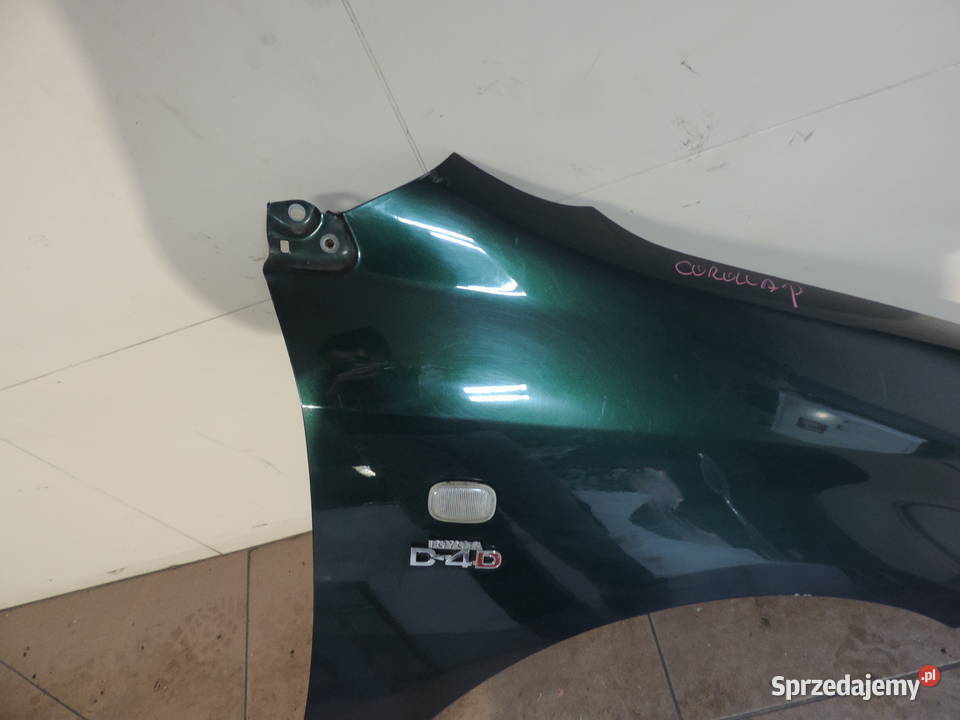 TOYOTA COROLLA E12 BŁOTNIK PRAWY PRZÓD 6R4 Rok produkcji 2002 małopolskie Nowy Sącz