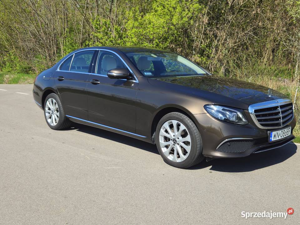 Mercedes E220d 4Matic polski salon serwisowany w Warszawa
