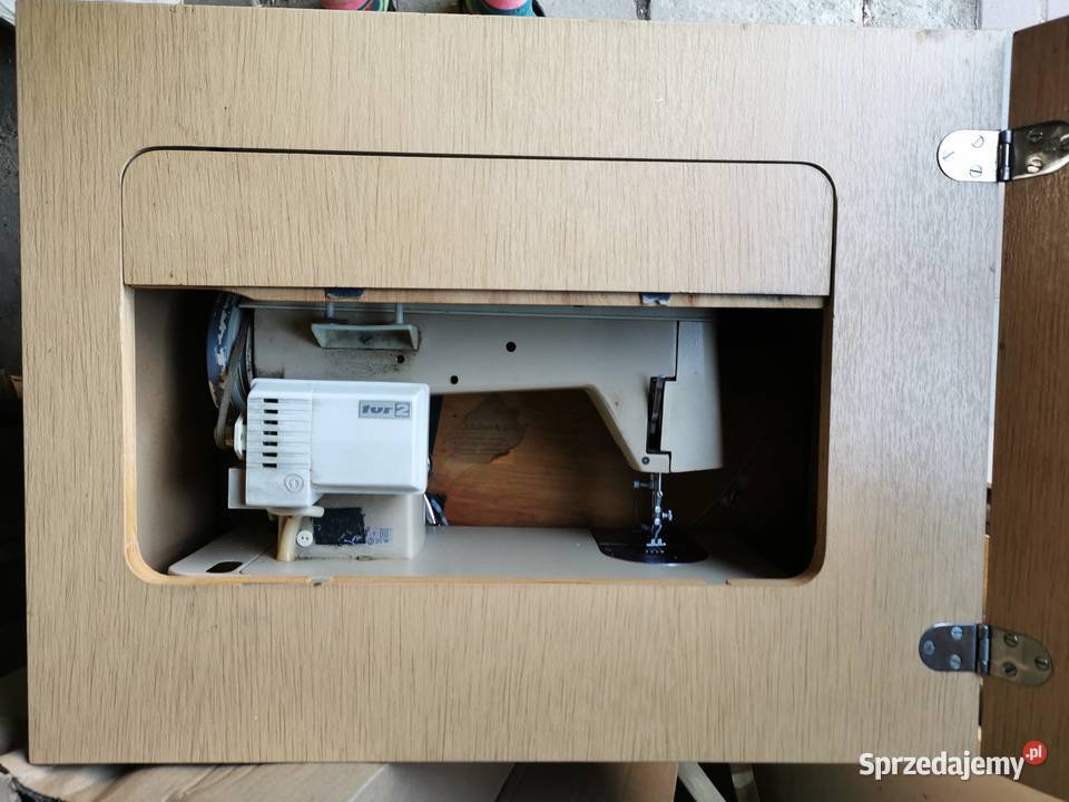 Maszyna do szycia Tur 2 Z wyposażeniem Grodzisk Wielkopolski sprzedam