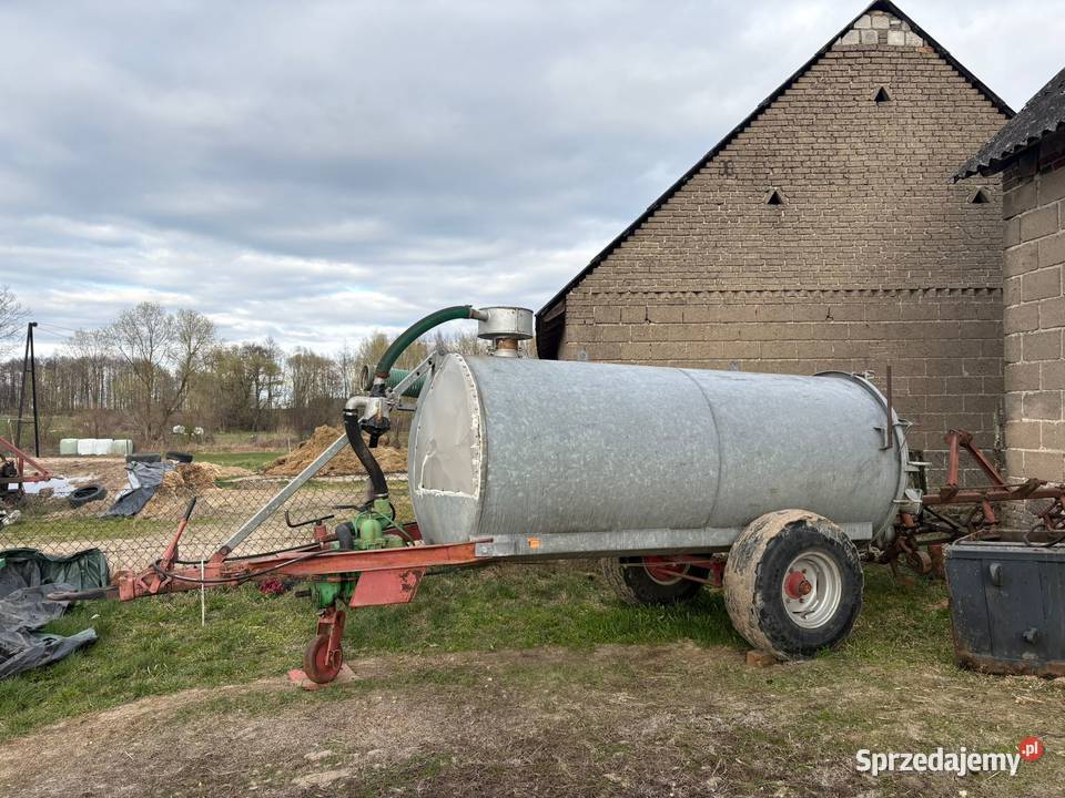 Beczkowóz wóz asenizacyjny beczka 4000l Zakrzewo