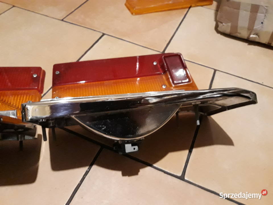 Fiat125p lampy tylne nowe osobowe Leszno