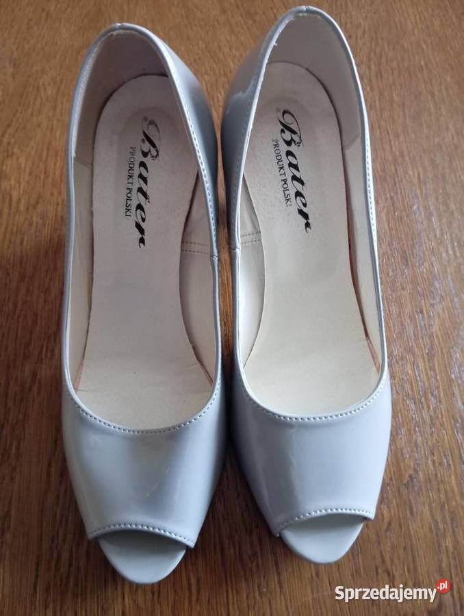 Buty na słupku stan idealny rozmiar 38 inna Przemyśl