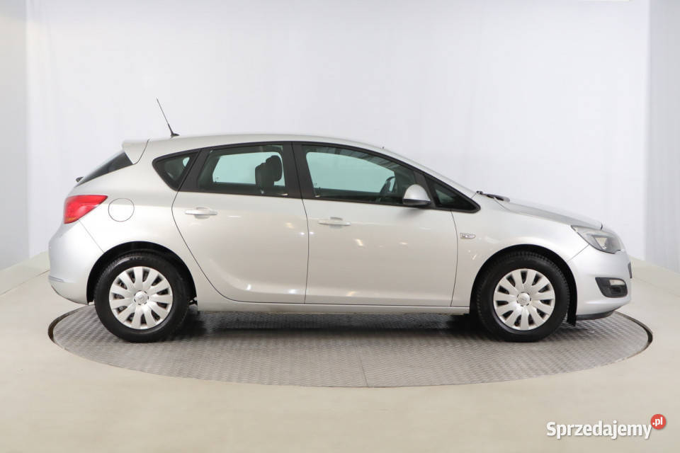Opel Astra 16 CDTI wielofunkcyjna kierownica