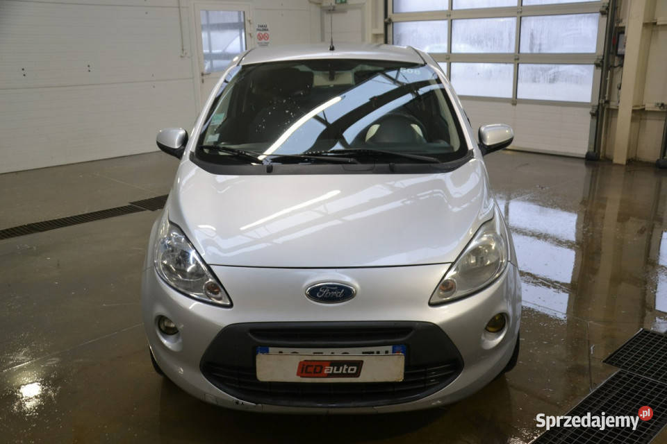 Ford KA 12 benzyna 70 klimatyzacja fajny Rok produkcji 2010 Kęty