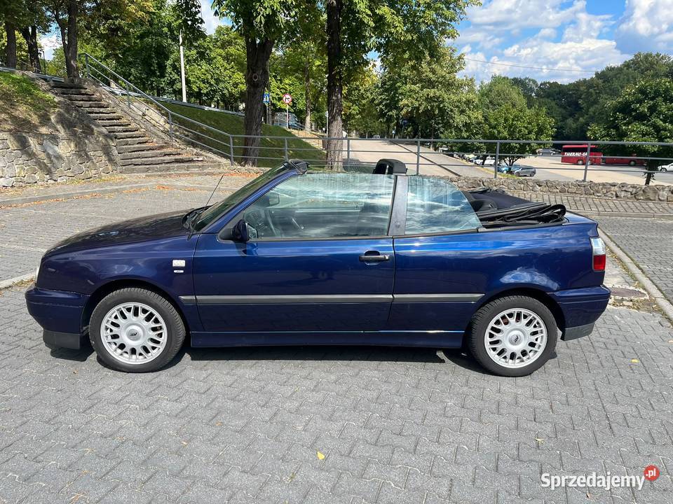 Volkswagen Golf III Cabrio 18 małopolskie Kalwaria Zebrzydowska