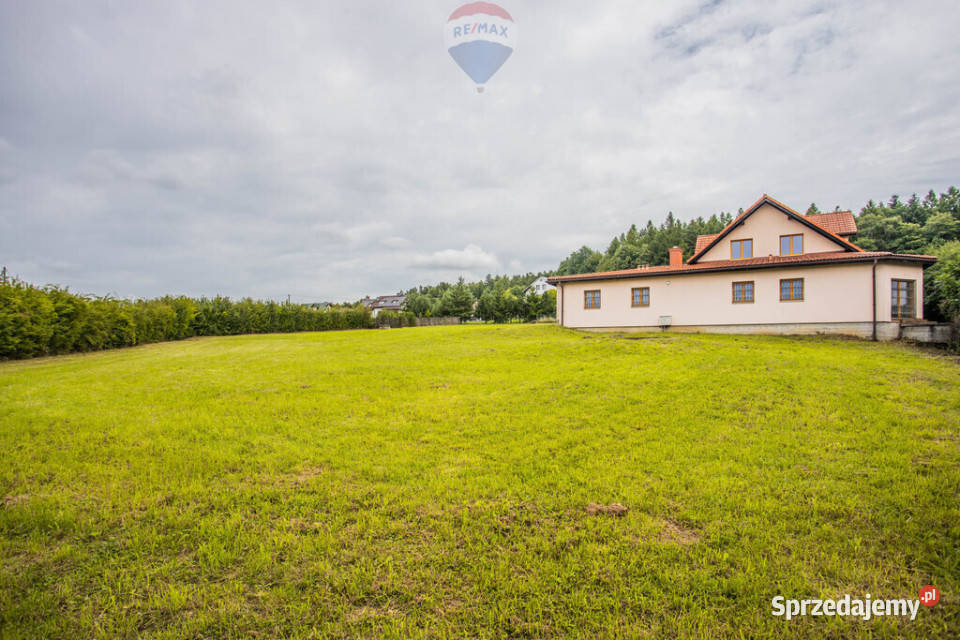 Dom w Górki WielkieBrenna pow 350m2 Górki Wielkie