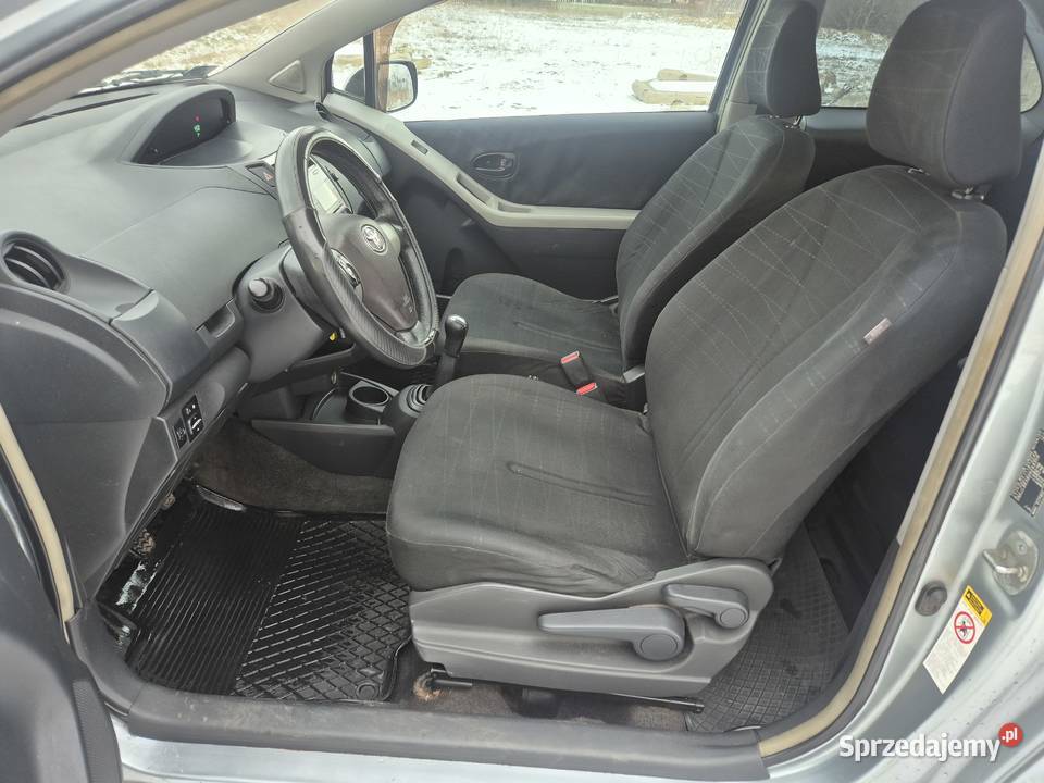 Toyota Yaris 13 87 LPGGAZ HAK Nie zgnita Do Samochody osobowe Bujaków sprzedam