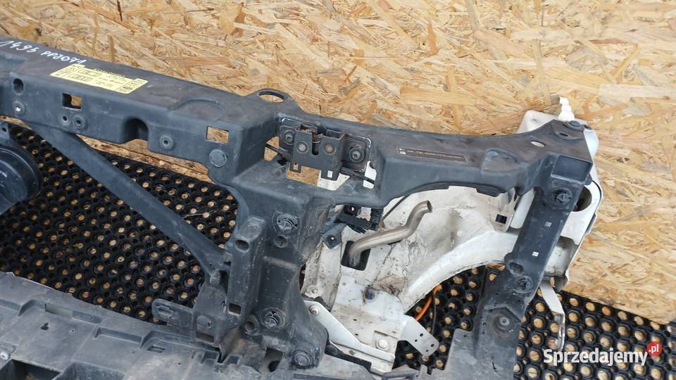 RANGE ROVER L320 LIFT 30D PAS PRZEDNI KOMPLET Zbierkowo