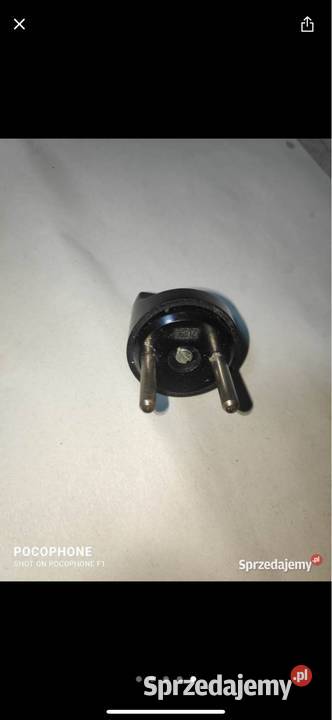 Wtyczka przejściówka Firmy IZUTSU 250V 6A czarna Pozostałe Gliwice