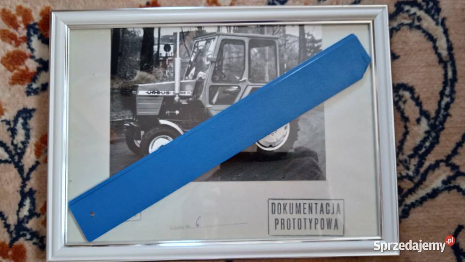 Obrazek z ciągnikiem Ursus C 335M pamiątka Lublin