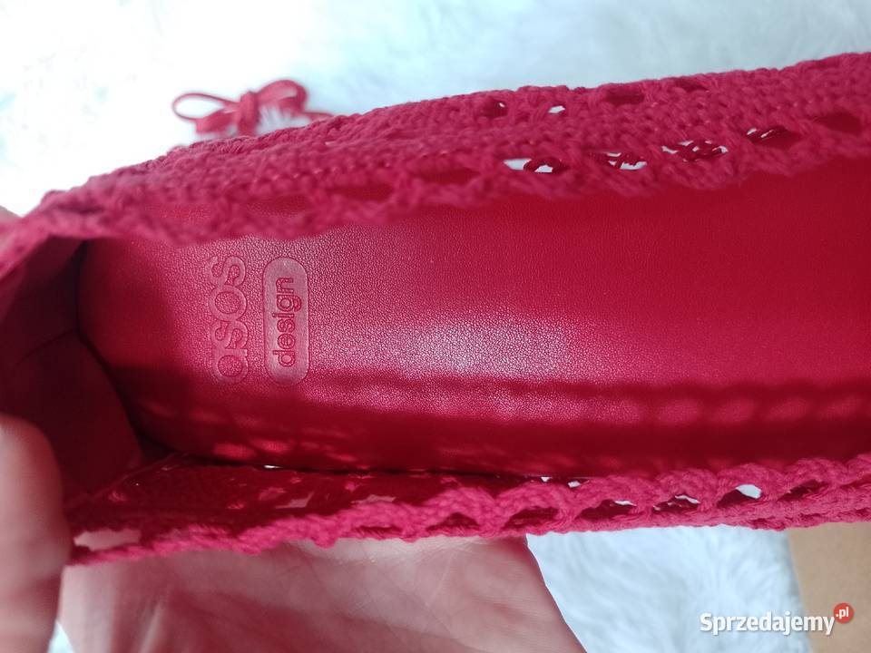 39 ASOS DesignCzerwone baleriny ażurowe z sprzedam