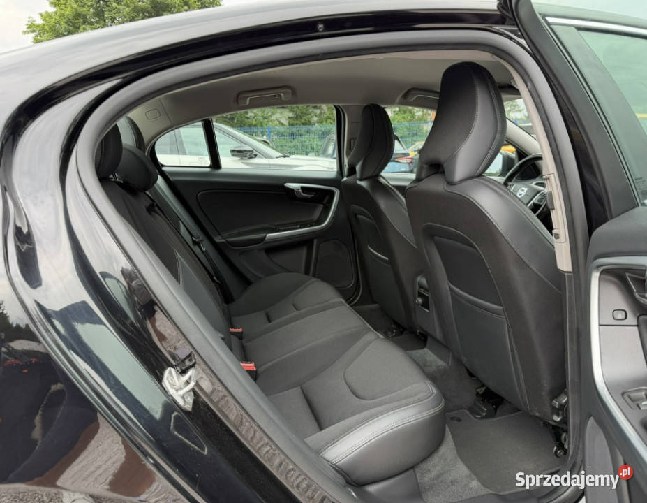 Volvo S60 150D3Momentum II 2010 elektrochrom. lusterko wst.
