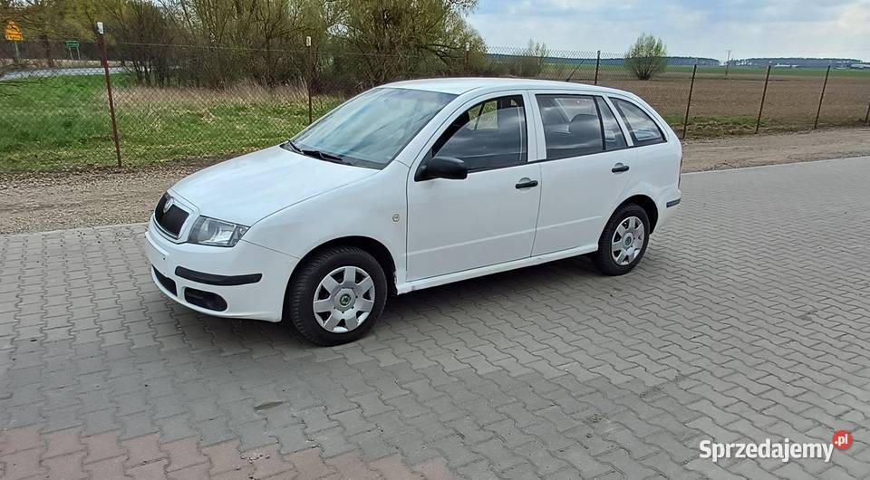 Skoda Fabia kombi 2004r 12 64 ekonomiczne autko Krężoły