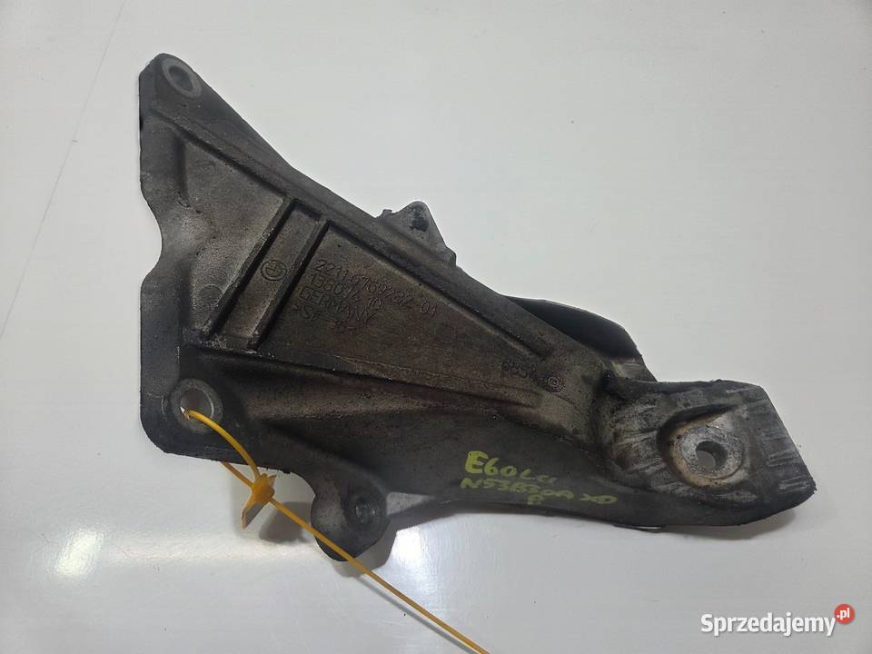ŁAPA SILNIKA PRAWA BMW E60 N53 X DRIVE 6769282 osobowe Strzyżewice