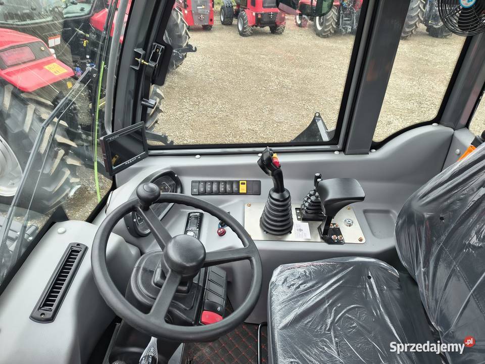 Ładowarka przegubowa HORNET 818T udźwig 1800