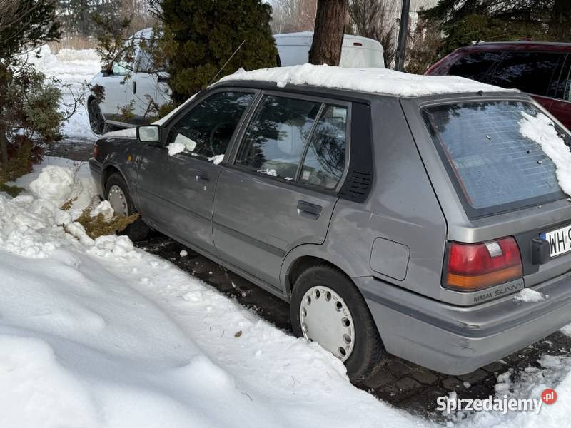 NISSAN Sunny 1989 r syndyka
