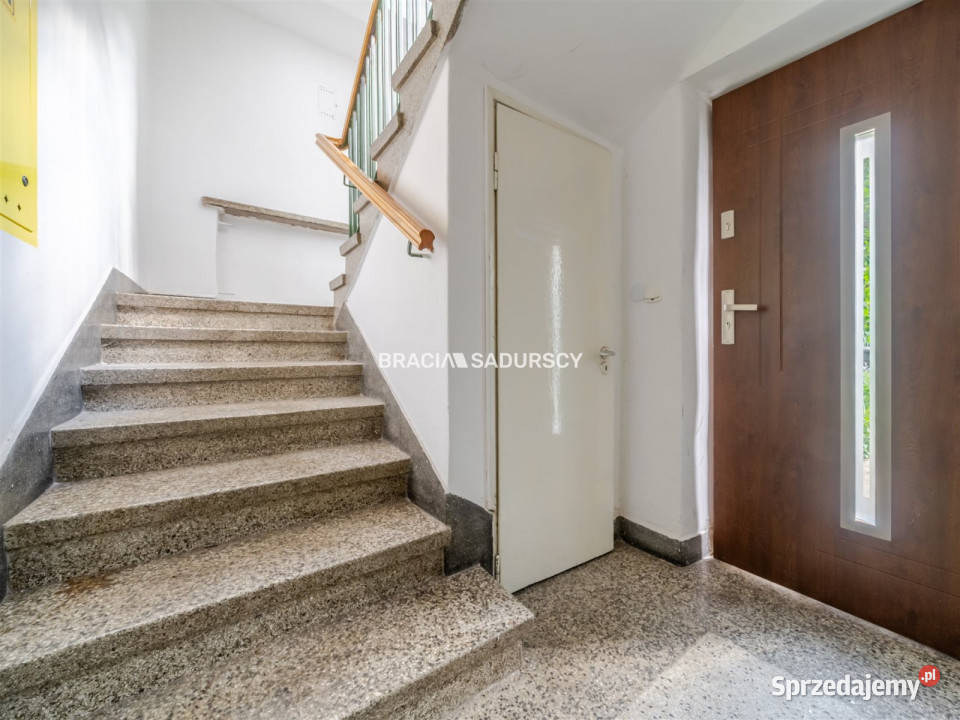 sprzedaży mieszkania 90m2 4 pokoje Kraków