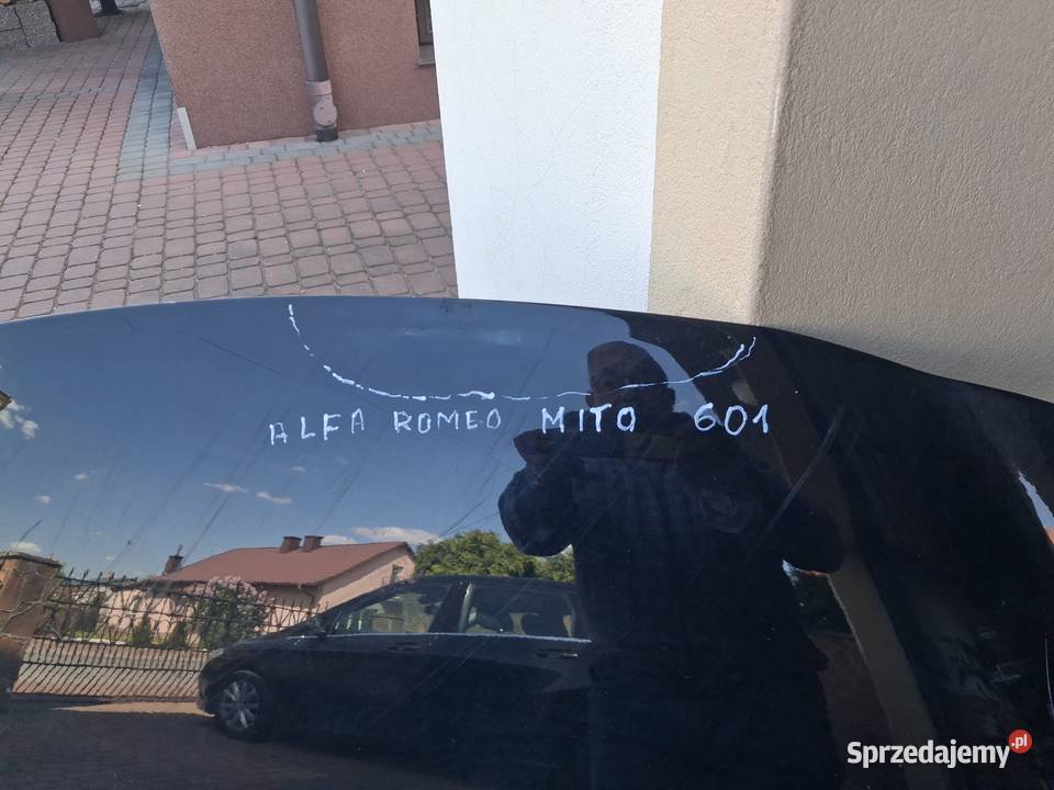 Maska Alfa Romeo Mito czarna 601 Stalowa Wola sprzedam
