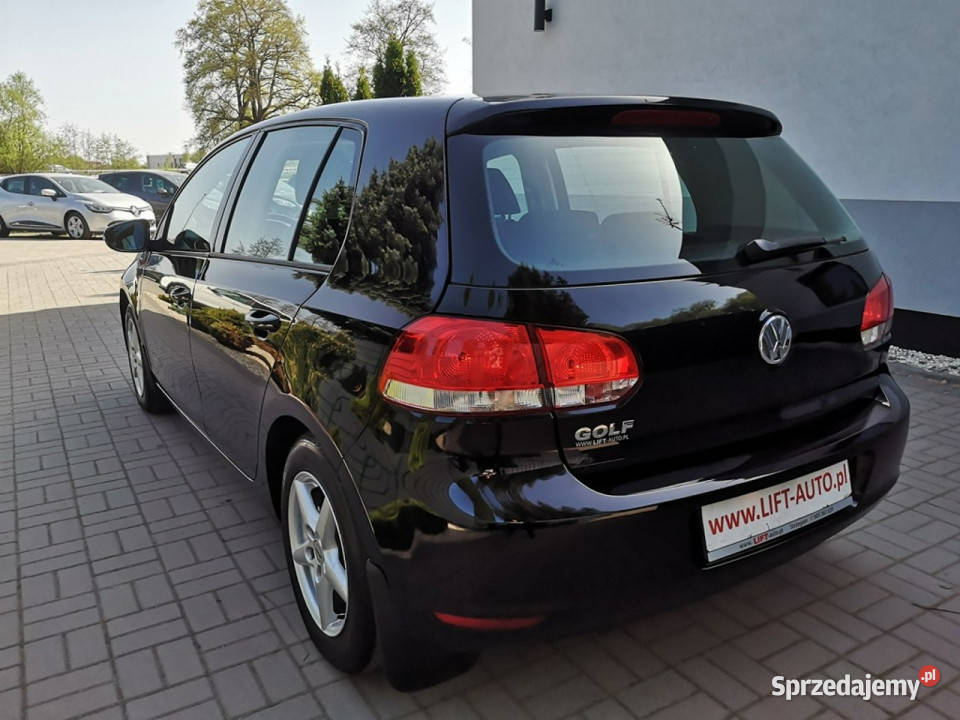 Volkswagen Golf 14MPI LPG 80 Klimatronic Isofix centralny zamek dolnośląskie Strzegom