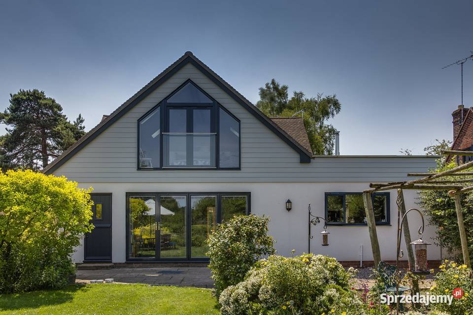 Antracytowe deski elewacyjne włóknocementowe