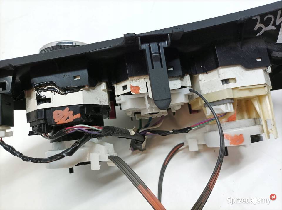 PANEL NAWIEWU LINKI W KOMPLECIE Toyota Yaris III świętokrzyskie sprzedam