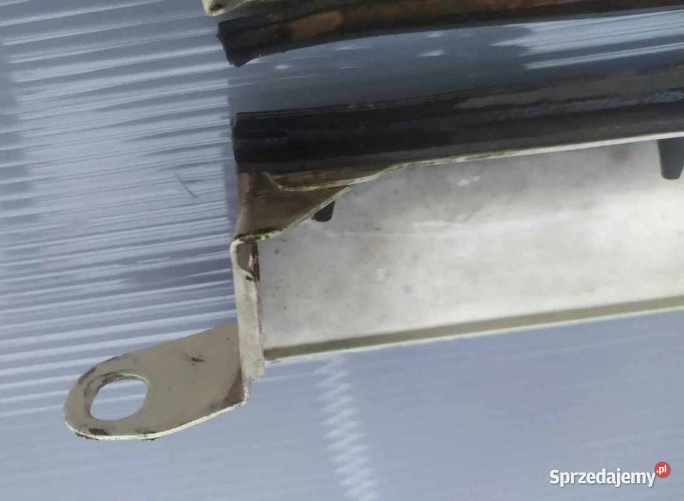 MercedesBenz E W124 Listwy pod lampe Majonez Łagiewniki sprzedam