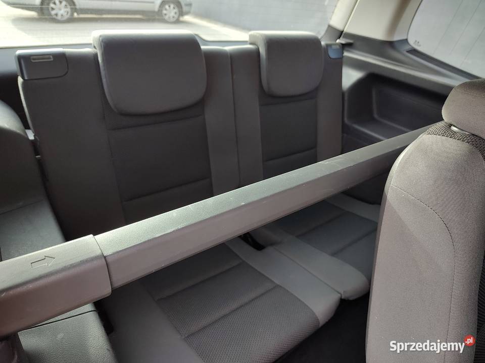 VW TOURAN BENZYNA 7 OSÓB