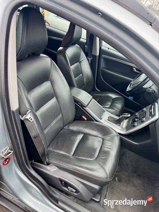 Volvo Xc70 podgrzewane fotele Konary