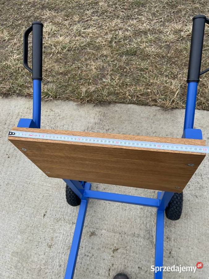 Stojakwózek pod silnik zaburtowy Brzeg