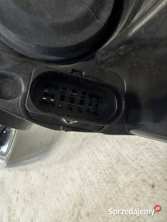 Lampa lewa i prawa Ford C MK2 USA 1014 Lampy przednie Jasienica