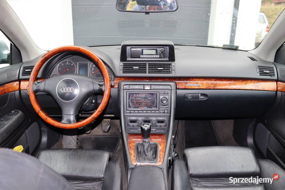 Audi A4 B6 19 A4B6 Avant quattro Sierakowice