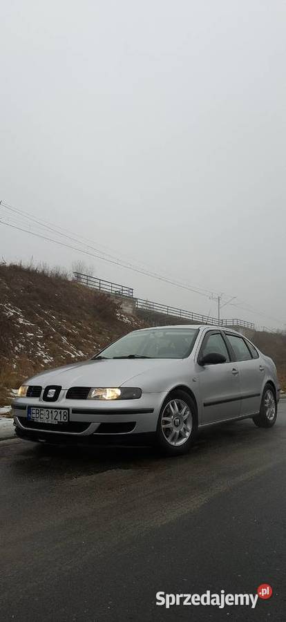 Seat Toledo 2 16 Benzyna 2002r srebrny Ozorków sprzedam