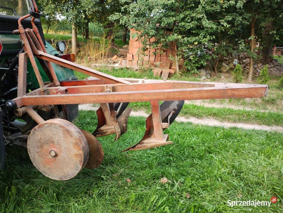 Pługi 23 skibowe Markowa