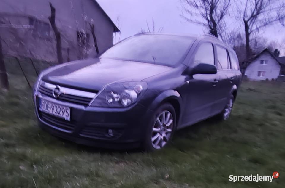 Opel Astra H 16 Benzyna Dęborzyn sprzedam