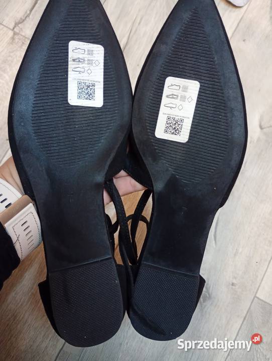 40 ASOS Design Czarne baleriny wieczorowe z małopolskie