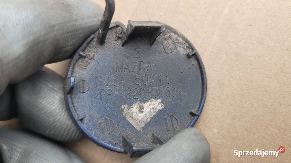 Mazda 6 GG 20022005 ZAŚLEPKA HAKA ZDERZAK PRZÓD Pozostałe sprzedam