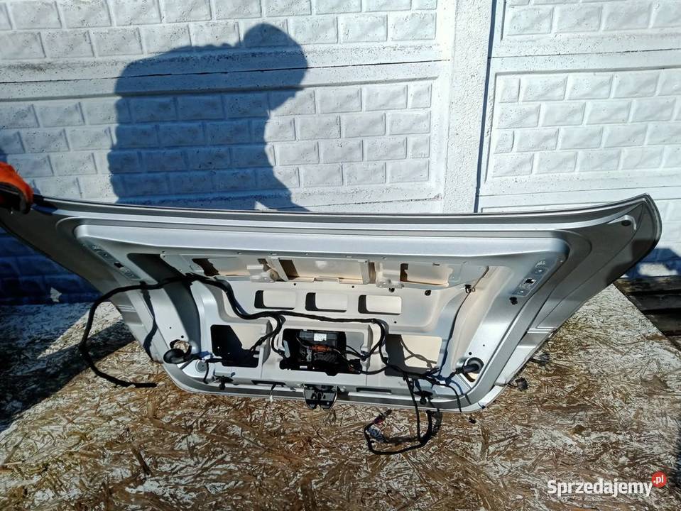 KLAPA BAGAŻNIKA MERCEDES SKLASA W217 COUPE S63 osobowe