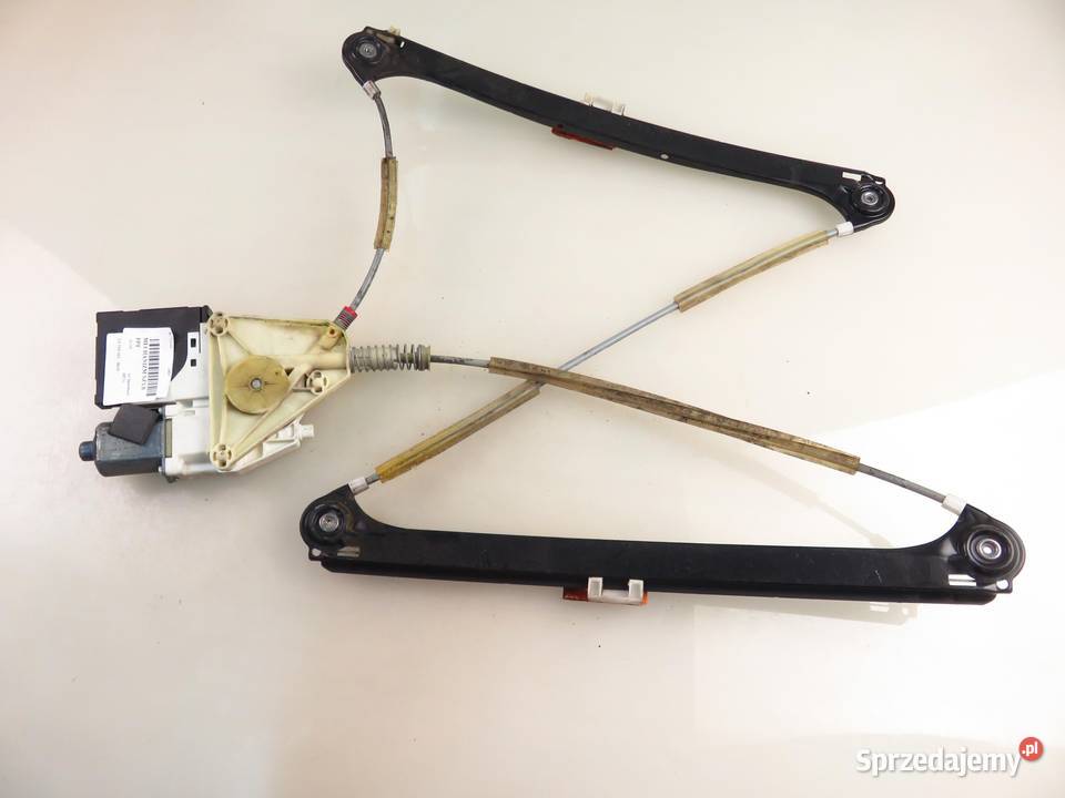 PODNOŚNIK SZYBY PRAWY PRZEDNI AUDI A3 Sportback