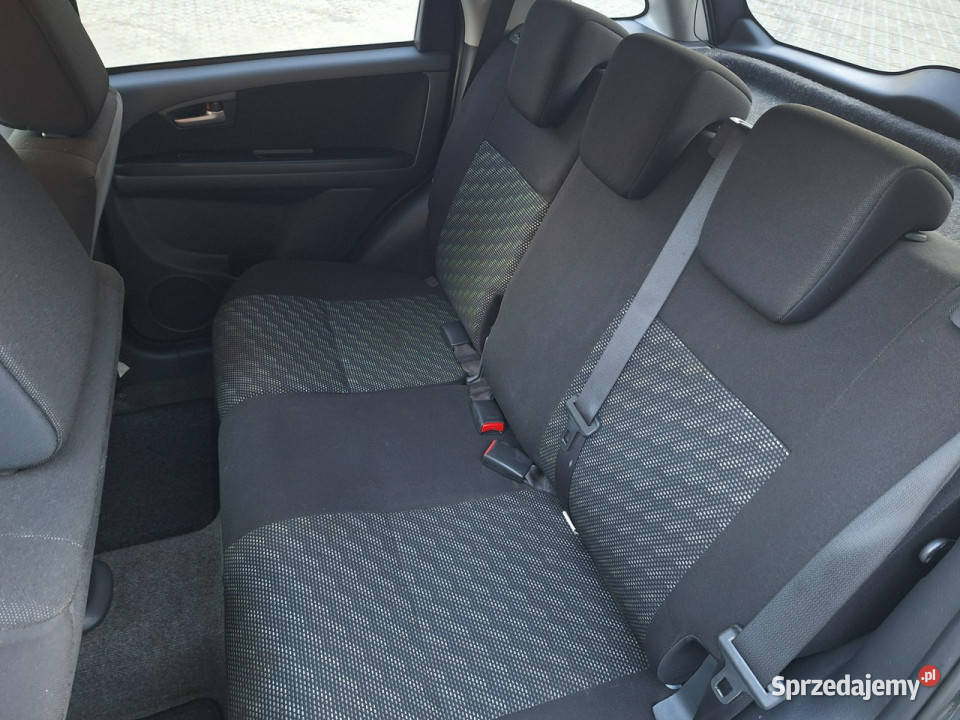 Suzuki SX4 16benzyna ŁADNE ALUFELGi KLiMATRONiK benzyna SX4 Olsztyn