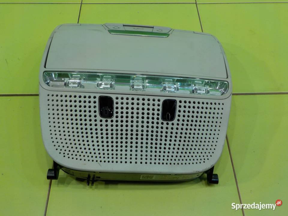 MERCEDES C W205 15r SEDAN 4D lampka podsufitki sprzedam