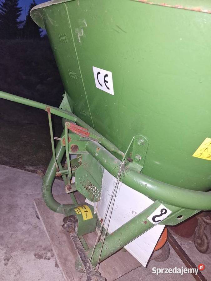 Rozsiewacz amazone zas400 sprzedam